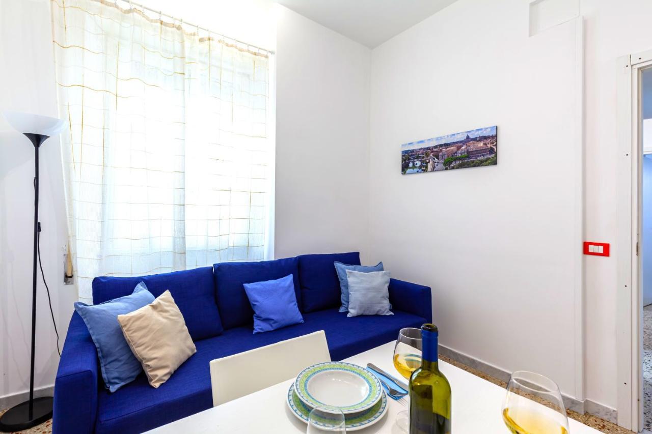 Hostly - Sant'Orsola Suite Apartment Рим Екстер'єр фото